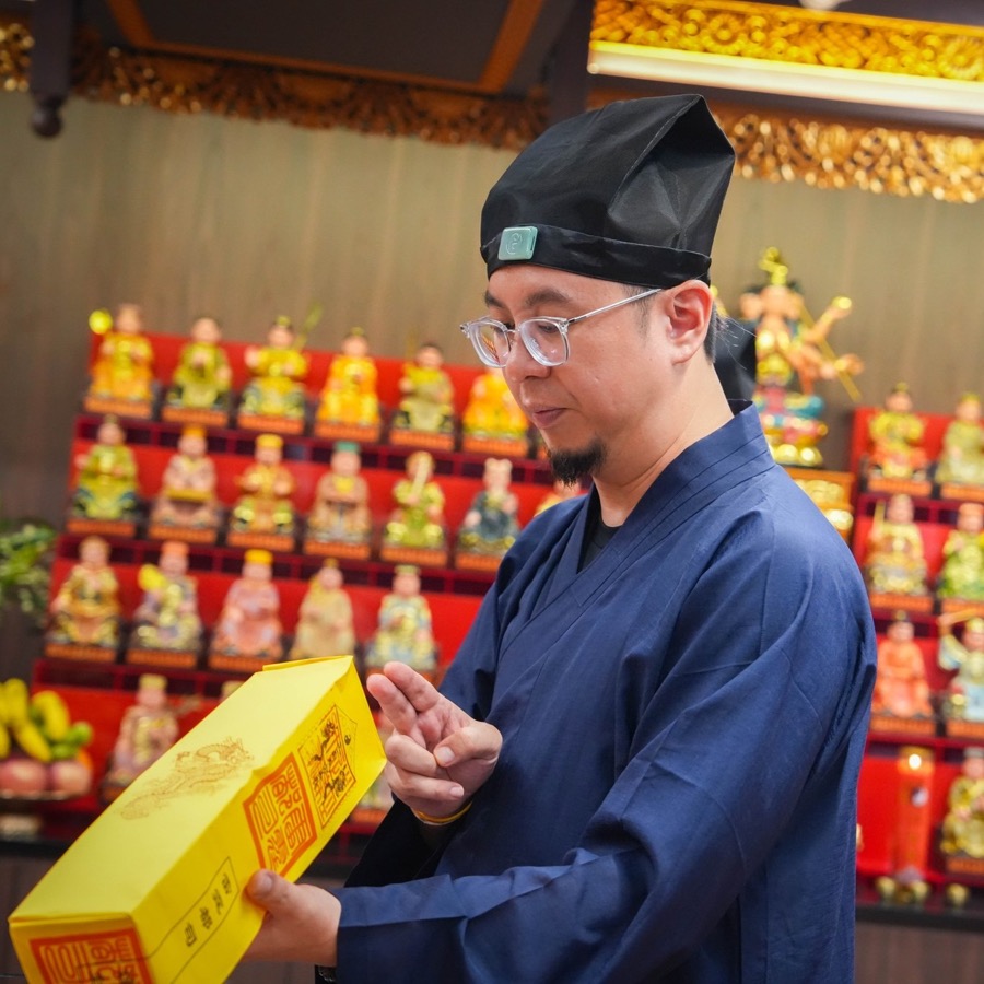 楓燧大師兄進行道家祈福